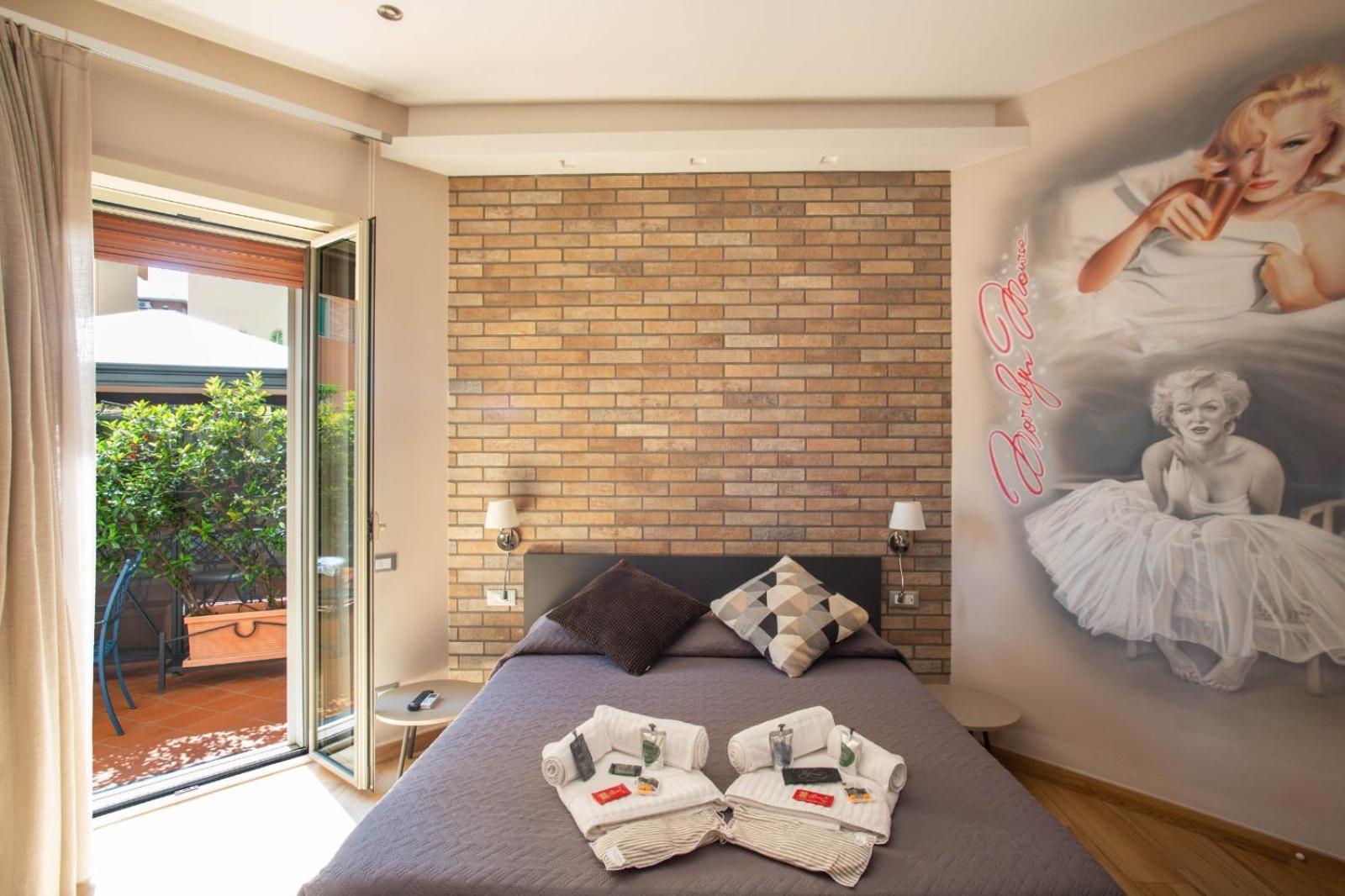 Little Rock Guest House กาเอตา ภายนอก รูปภาพ