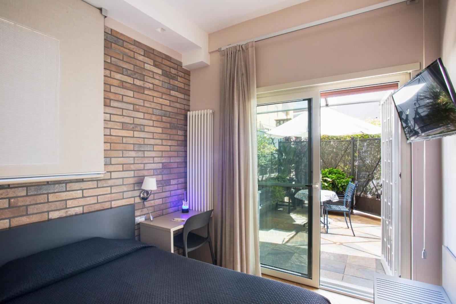 Little Rock Guest House กาเอตา ภายนอก รูปภาพ